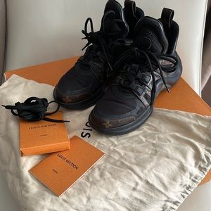 Louis Vuitton Black Arch Light Sneakers Size 37.5